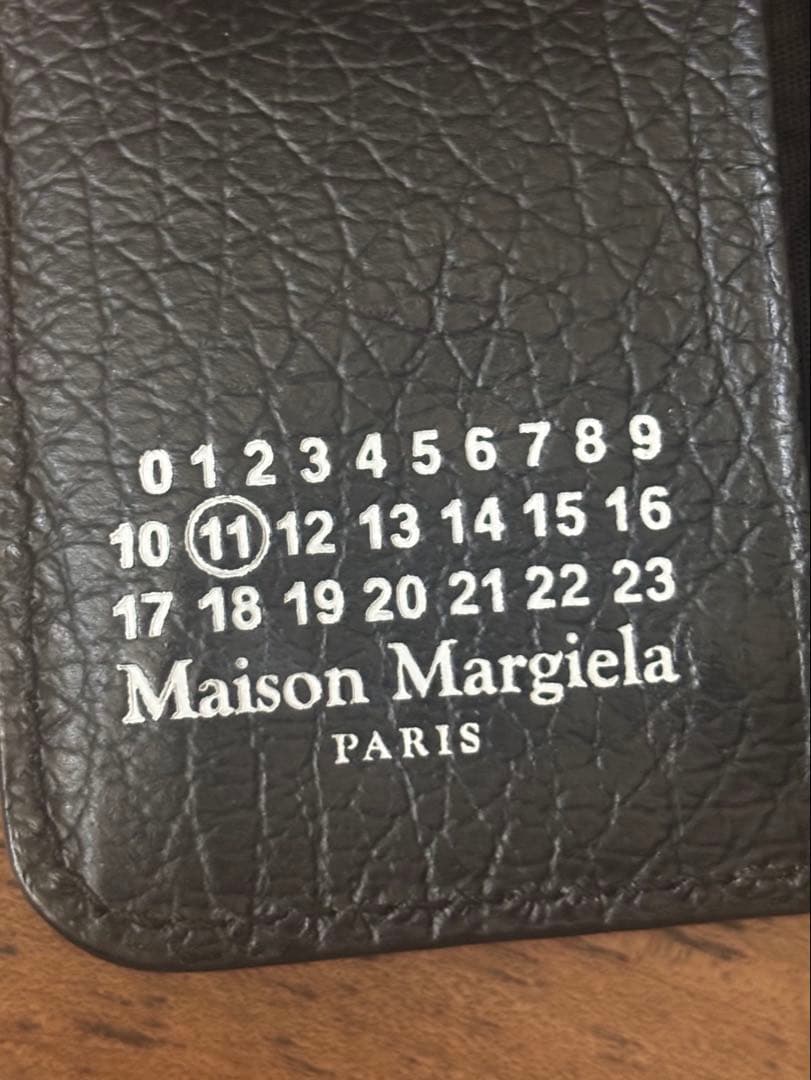Maison Margiela メゾンマルジェラ レザー キーケース 牛革