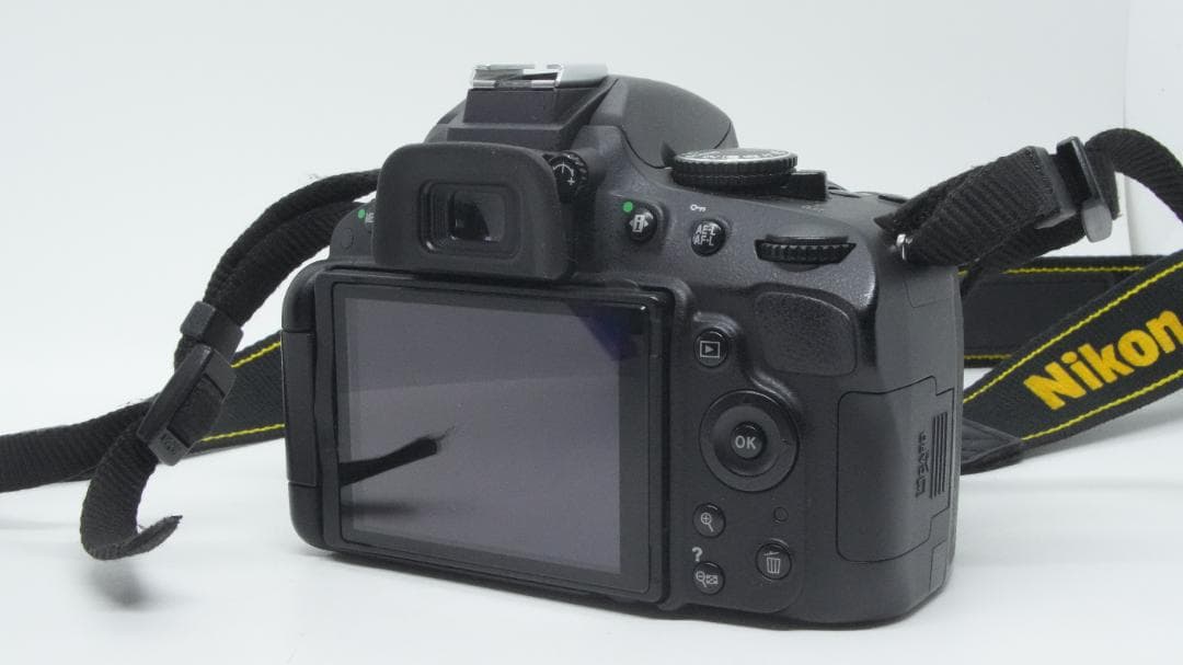 【A2165】 Nikon D5100 / AF-S 18-55 3.5-5.6