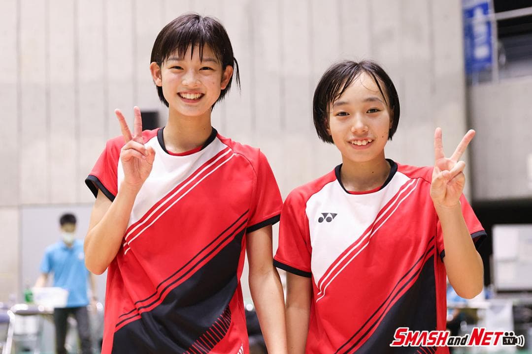 4*葉様 YONEX ゲームシャツ 柳井商工 背面 ユニ Lサイズ レッド (1