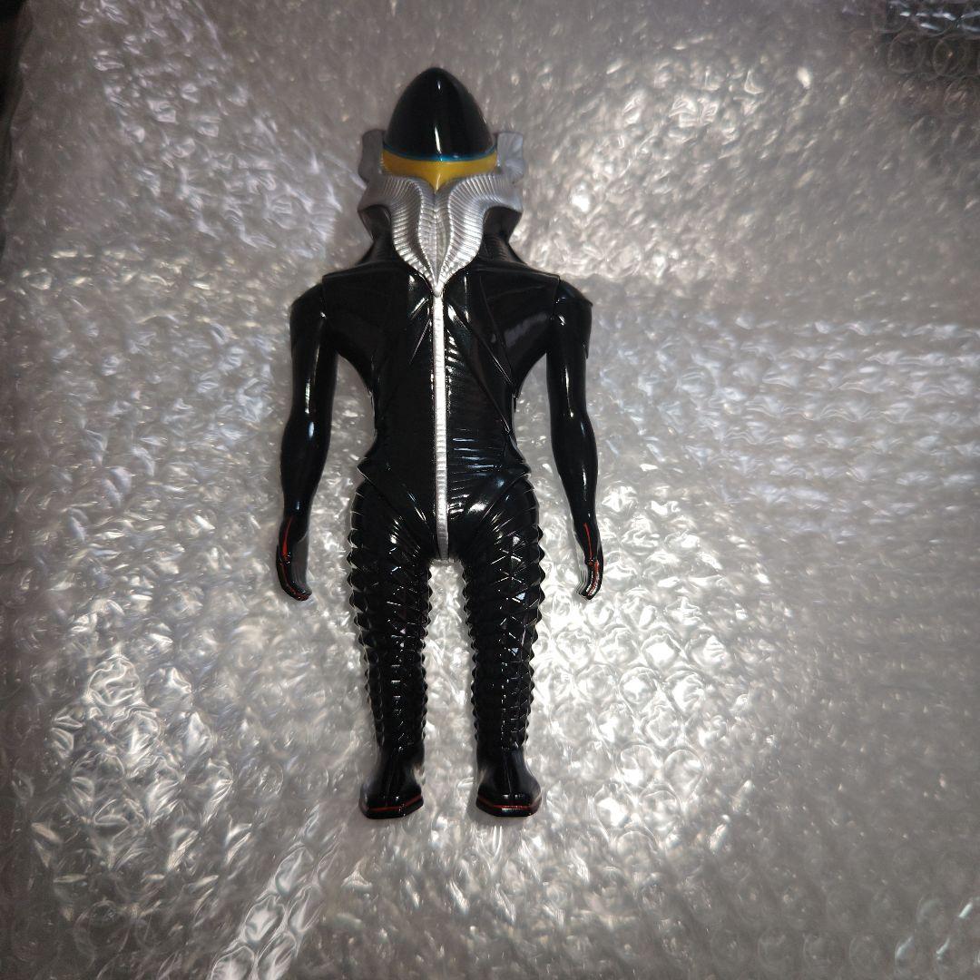 コードコーナー　メフィラス　ソフビ