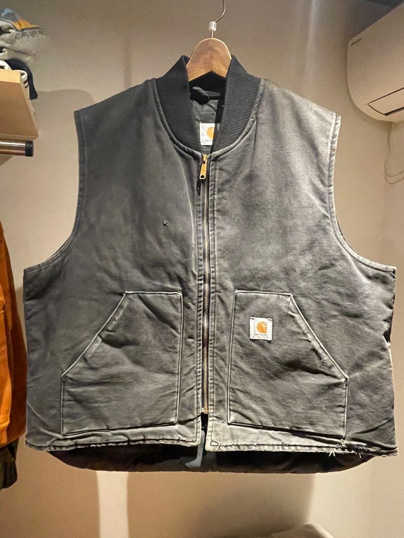 Carhartt フェードブラック　ベスト