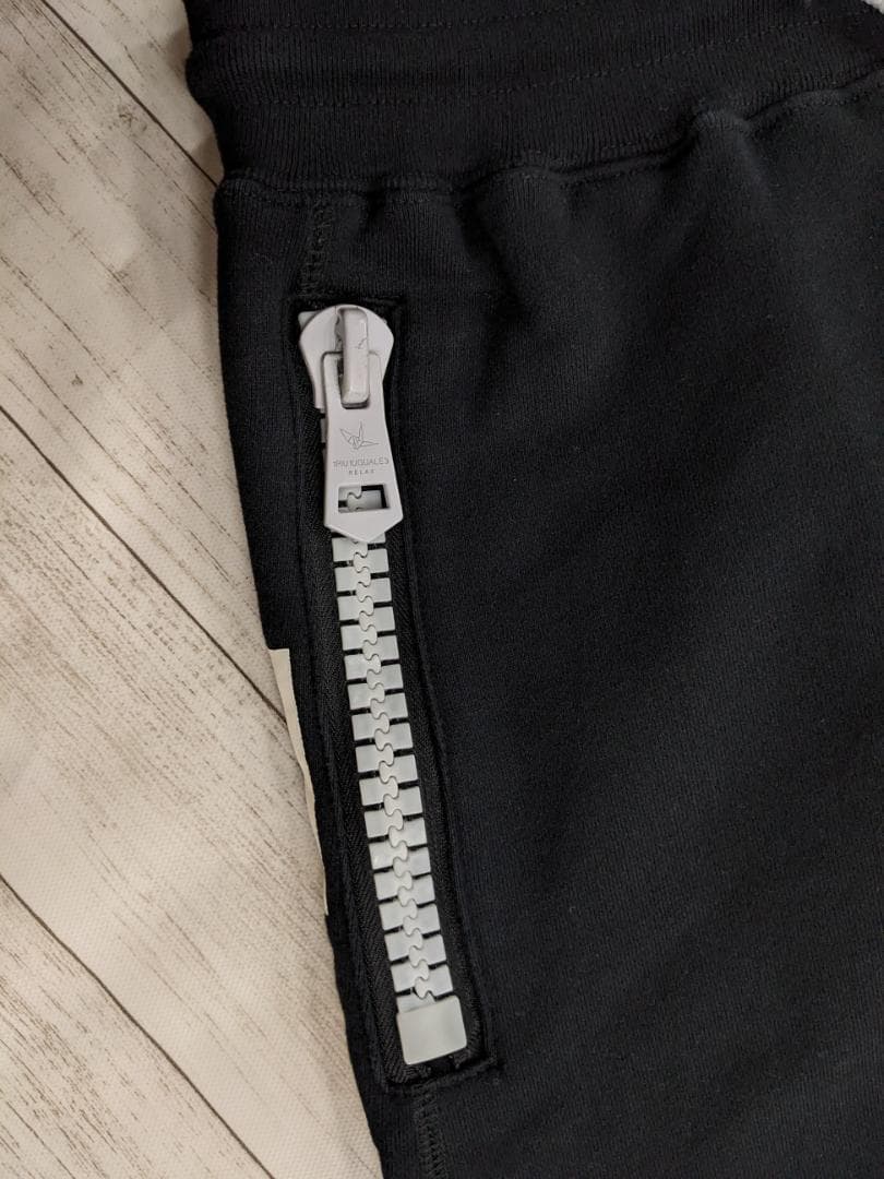 ウノピゥウノ/ビッグファスナースウェットセットアップ/パーカー×ジョガーパンツ