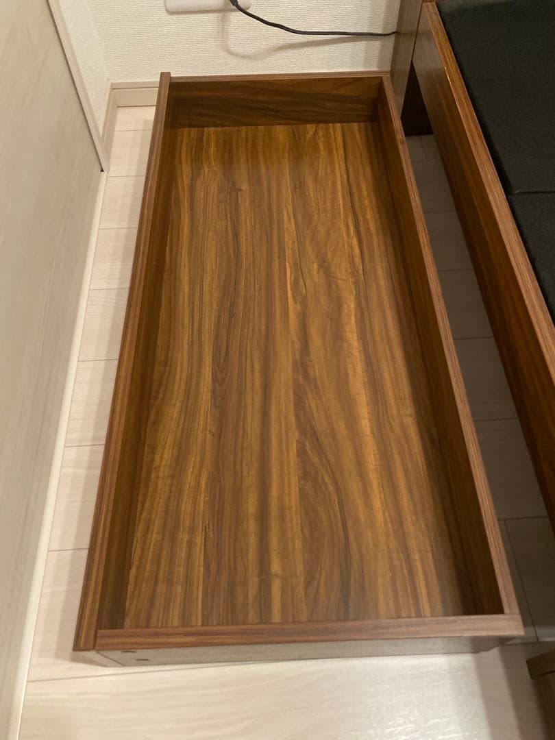 EMMY ダブルベッドフレーム 引出し収納付き