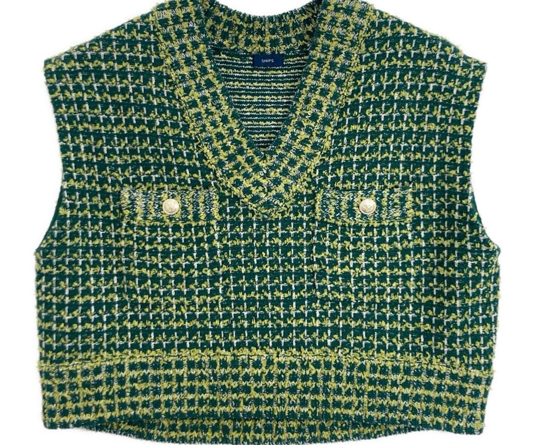 SHIPS　Vネックベスト　平手友梨奈着用　うちの弁護士は手がかかる