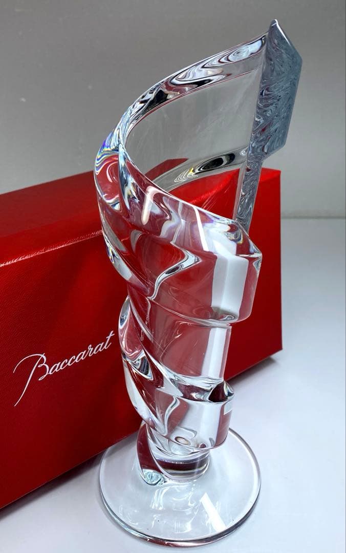 バカラ　スパイラルフラワーベース　共箱　高さ21㎝　東Y7-0204☆1Fトヒト