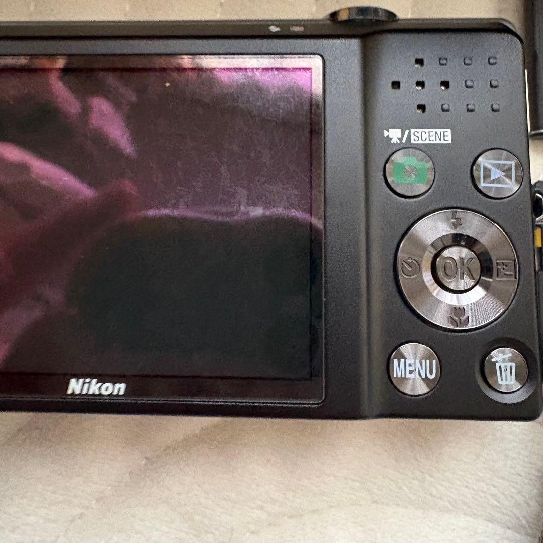 【完動品】Nikon Coolpix S570 デジタルカメラ 充電器付