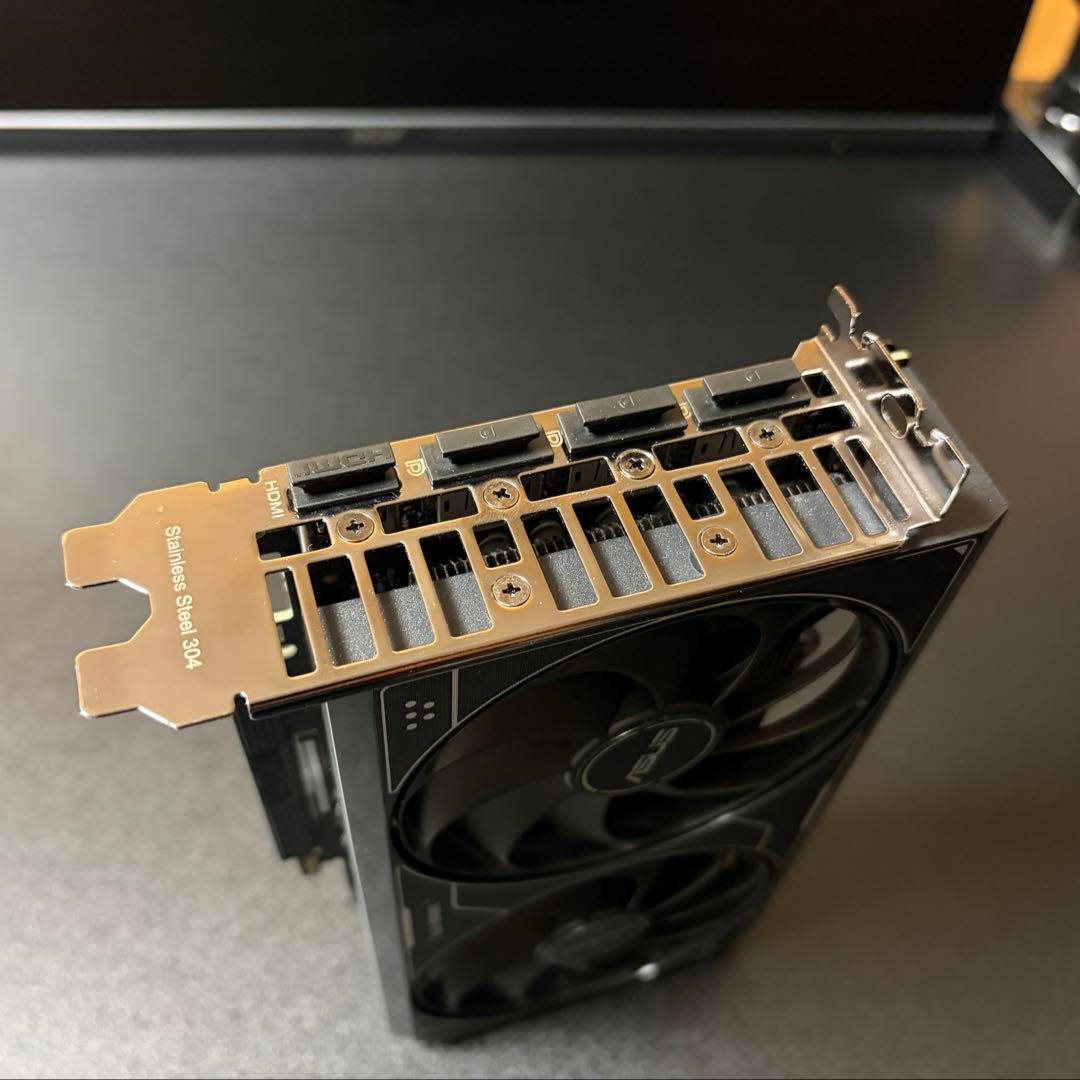 グラフィックボード・グラボ・ビデオカード ASUS RTX4060-8G-V2