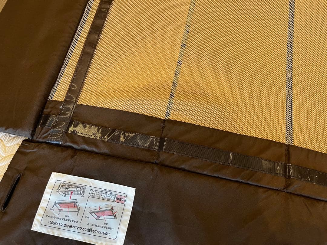 アップリカ　ココネル エアープラス 折りたたみベビーベッド　ブラウン