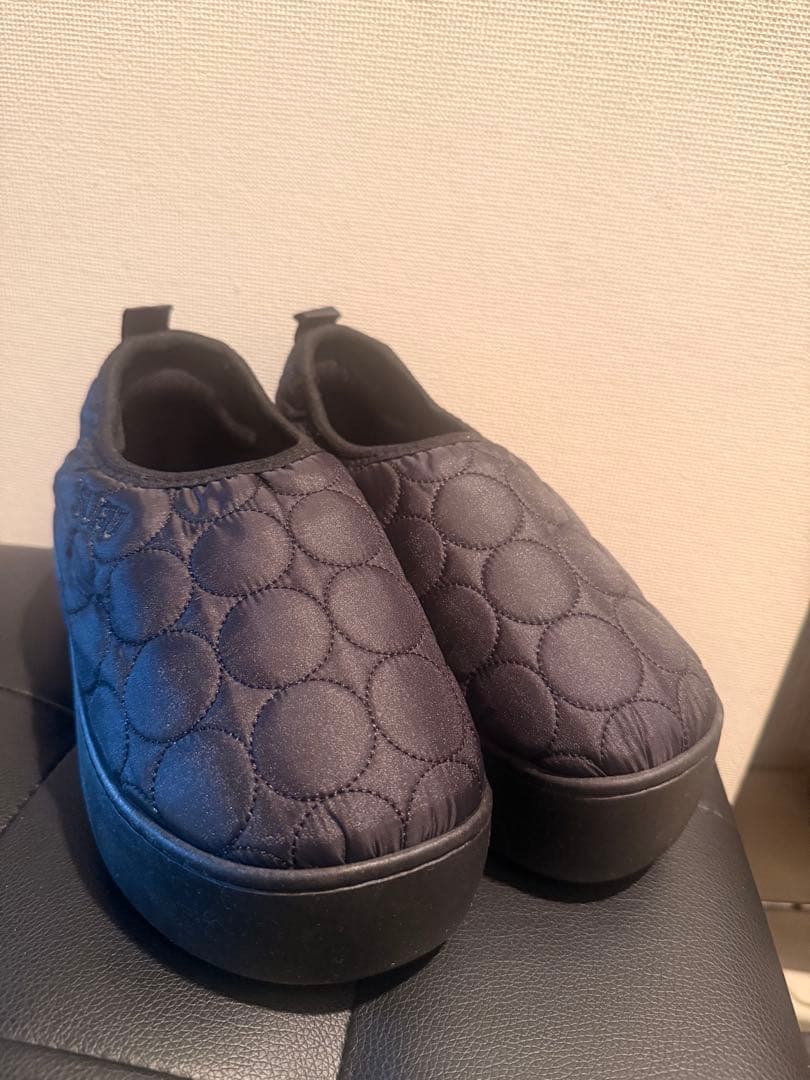 SUBU ブラック サンダル 12,000円（税込）