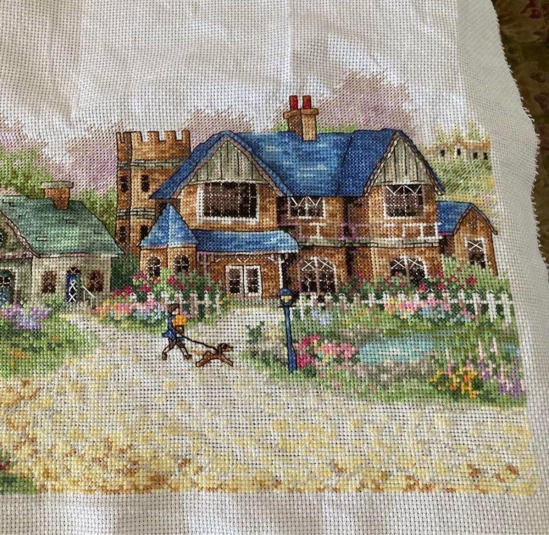 圧巻！160センチのクロスステッチ作品