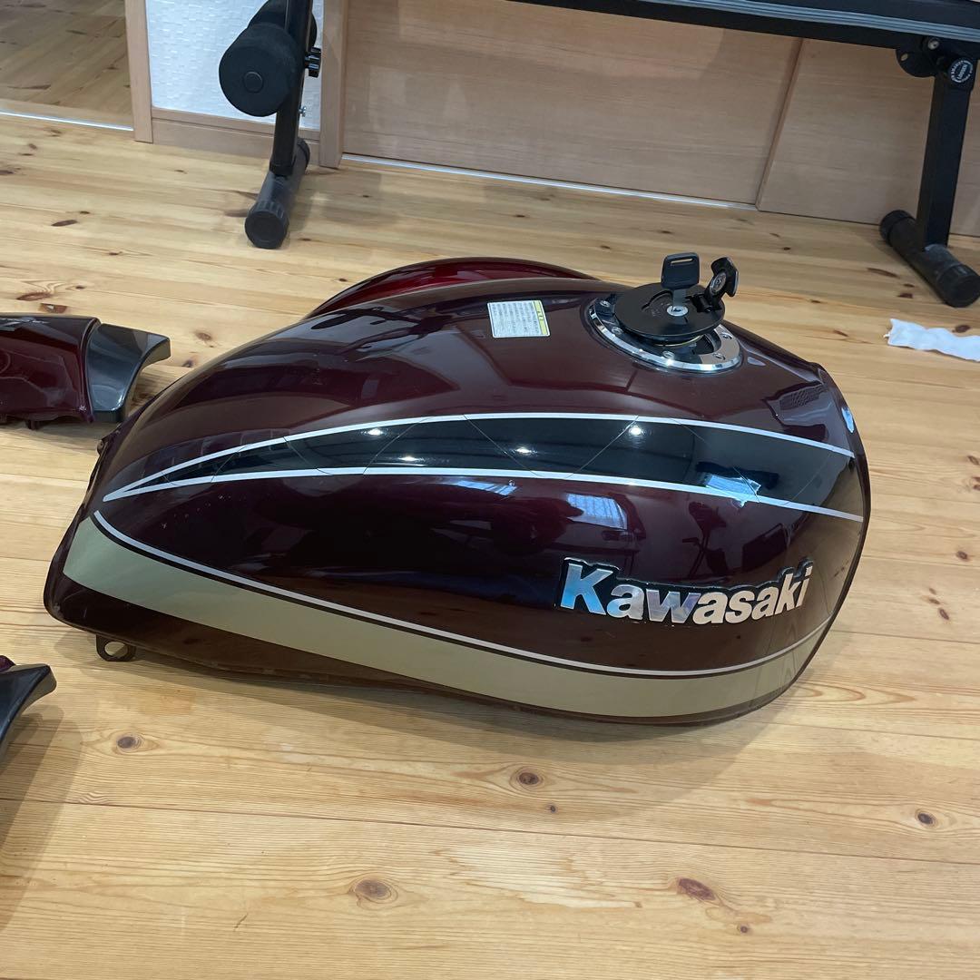 Kawasaki ゼファー750 ‼️外装タンクパーツ セット❗️