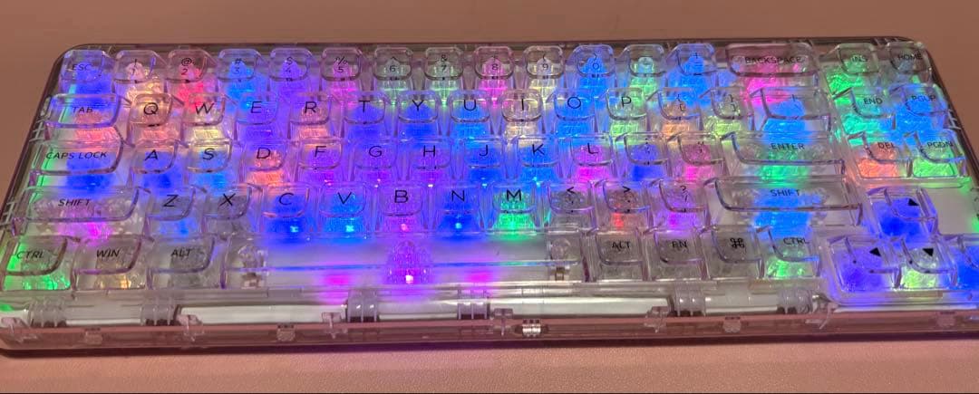 【美品】YUNZII X71 メカニカルゲーミングキーボード（ピンク）