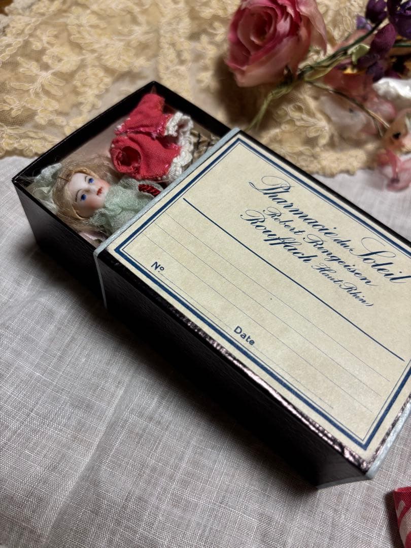 セール中　フレンチミニョネット　人形　アンティークビスクドール ミニョネット