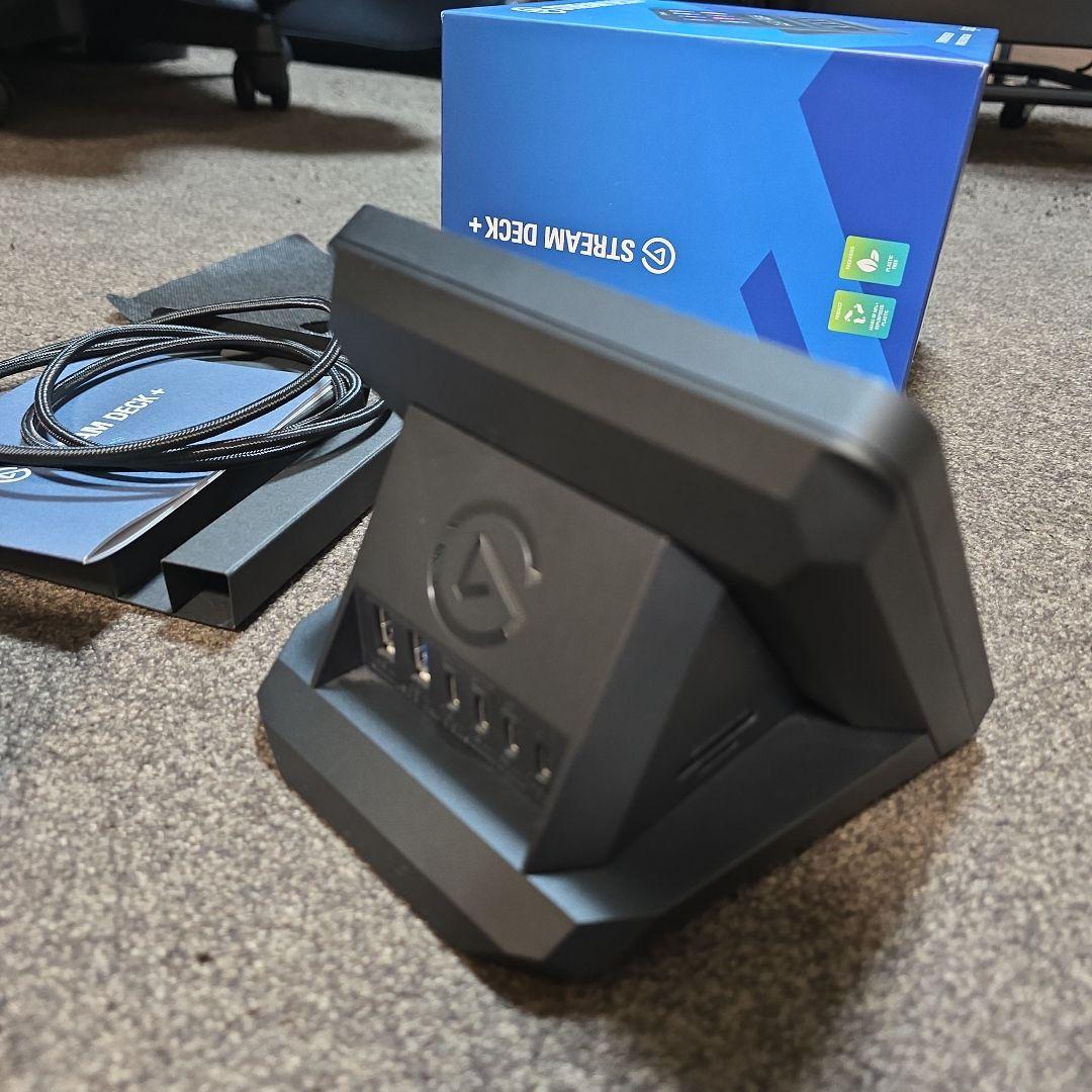 その他 Elgato Stream Deck + & USB Hub