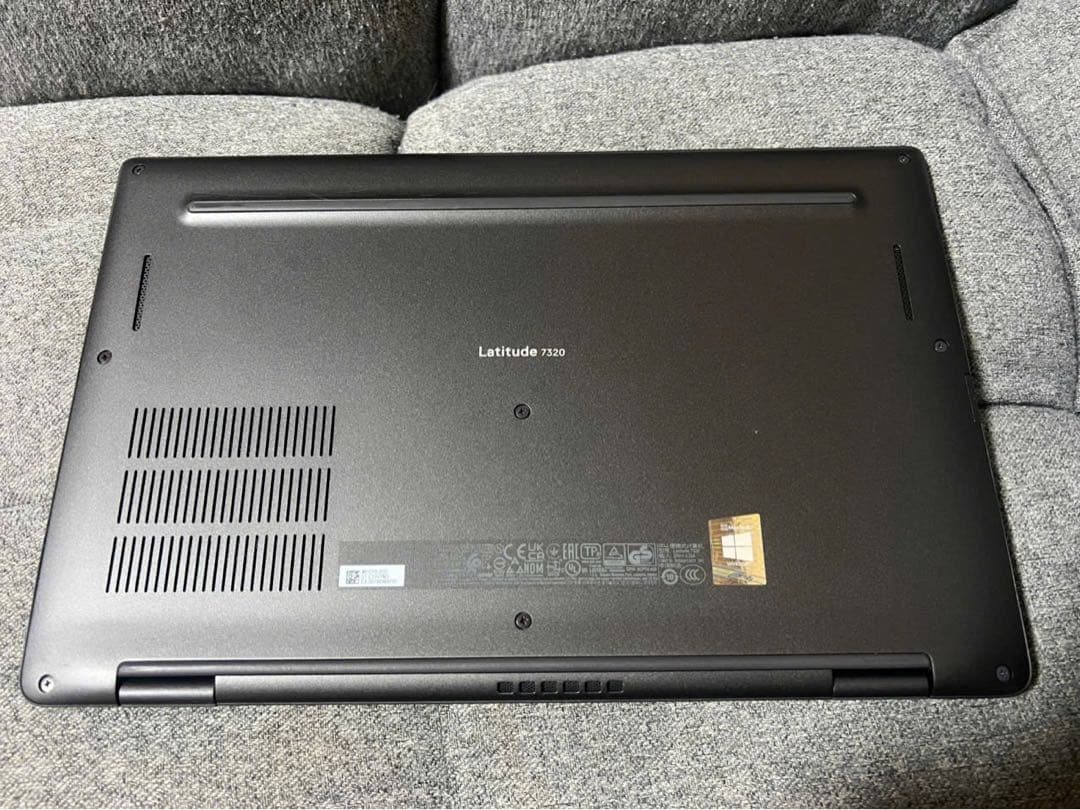 Dell 7320 I7／11世代／32GB／512GB 13.3inchFHD