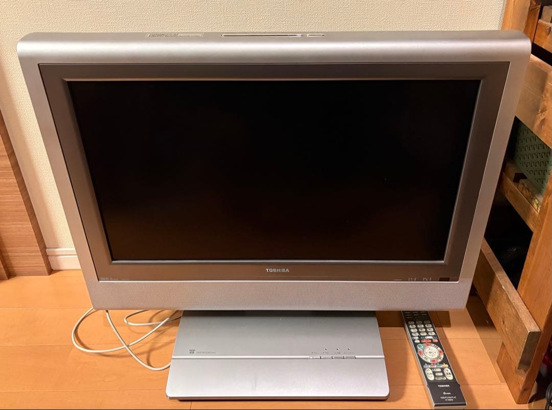 TOSHIBA HDD内蔵 液晶テレビ 26インチ本体 リモコン付き