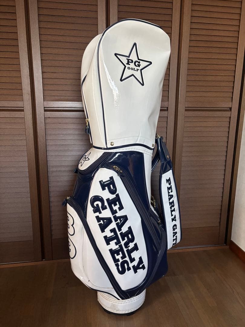 美品パーリーゲイツネイビーホワイトエナメルキャディーバック