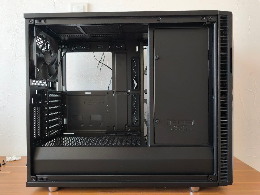 PCケース(自作PC用) Fractal Design Define R6
