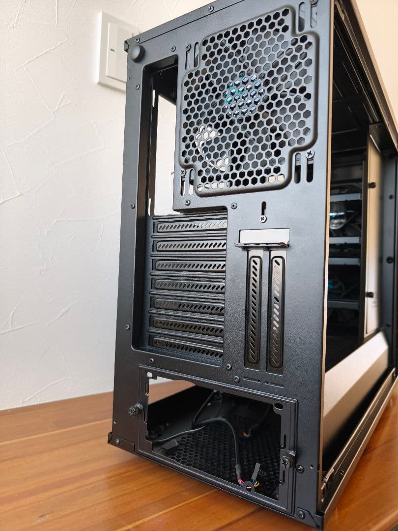 PCケース(自作PC用) Fractal Design Define R6