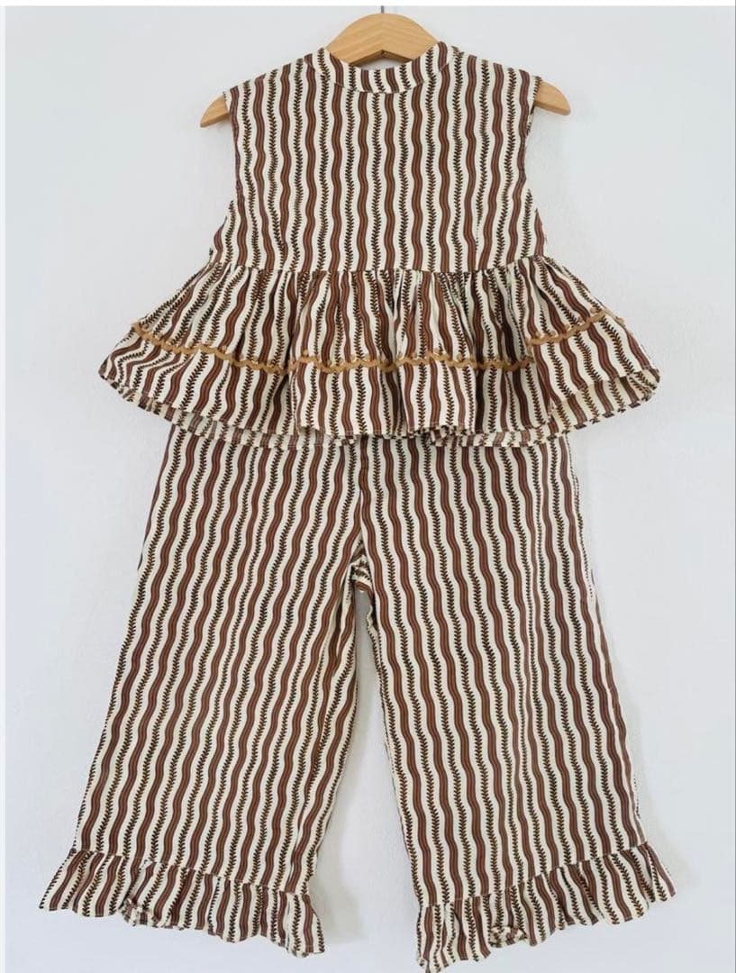 7/28 発送apolina セットアップ　5-7y