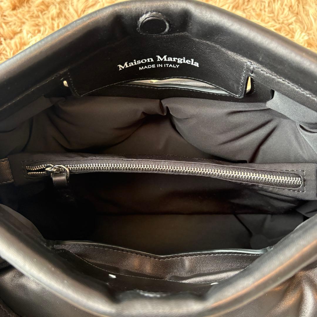 【未使用】メゾンマルジェラ グラムスラム レザー ショルダーバッグ ブラック