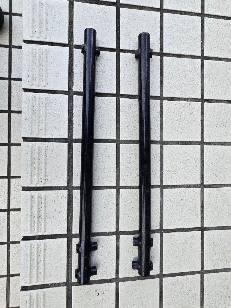 左右出マフラーステー FLSTC FLSTN エボtc88tc96 ソフテイル