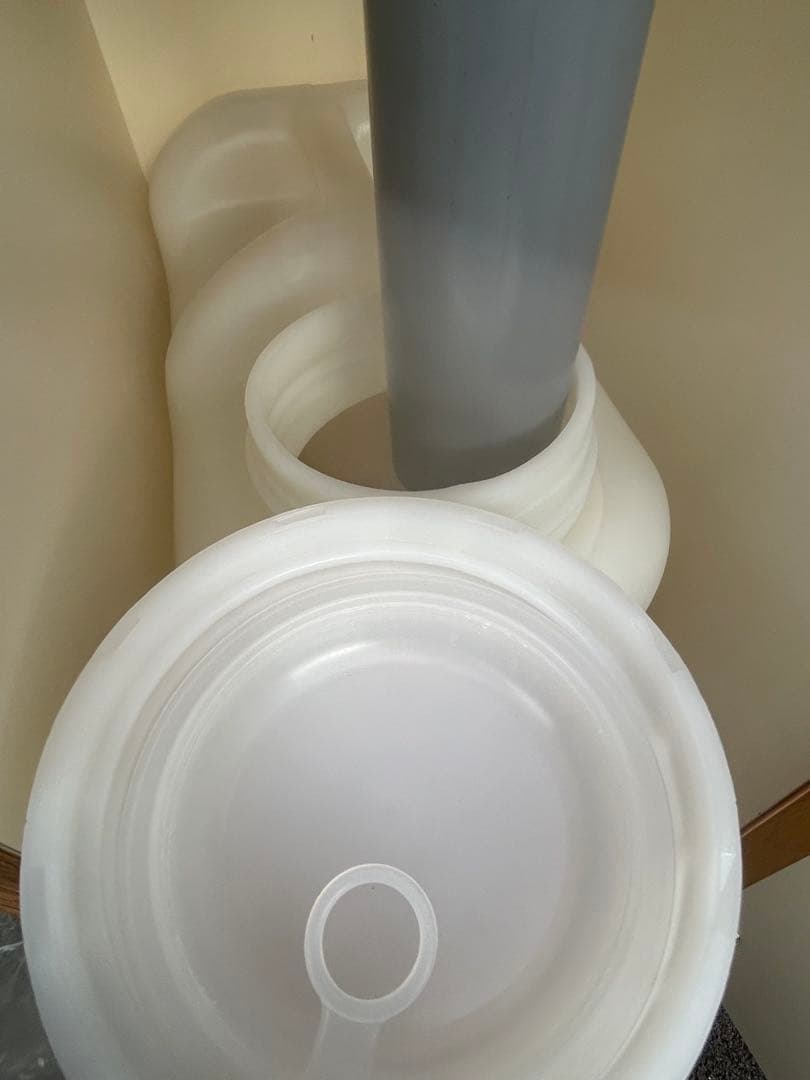 ドリンク飲み残しゴミ箱