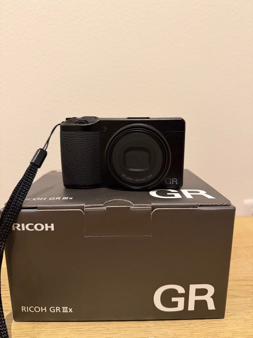 〈極美品〉〈ショット数815〉GRIIIx GR3x 3年保証付き　GRiiix