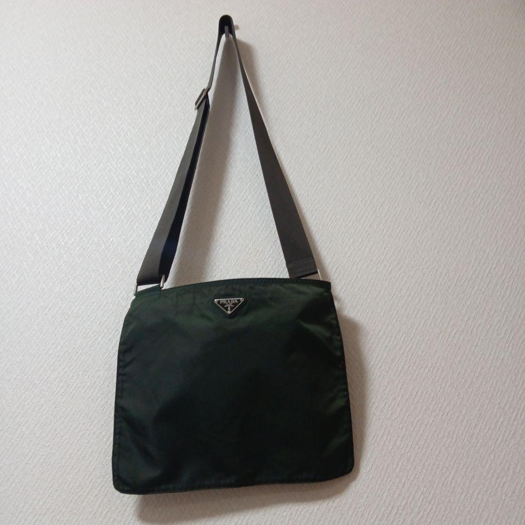 ジ*イ様 プラダ　PRADA　ショルダー　バッグ