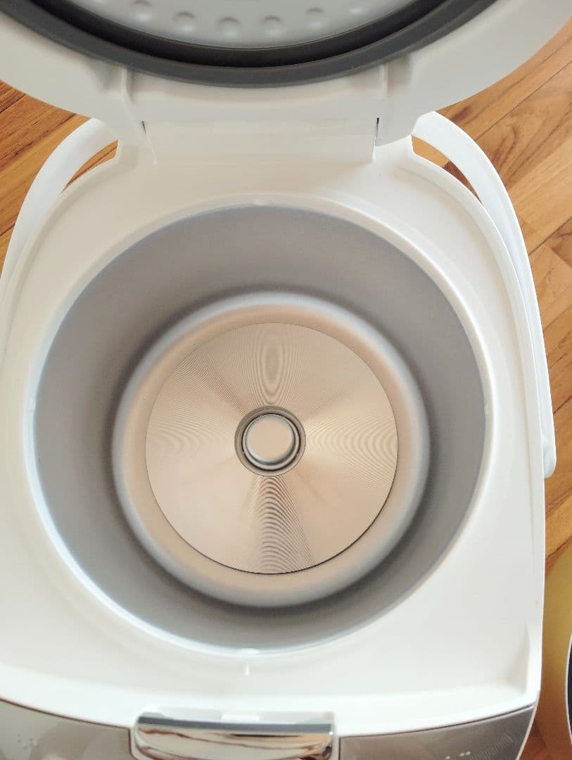 TOSHIBA RC-10MSL 炊飯器 ホワイト