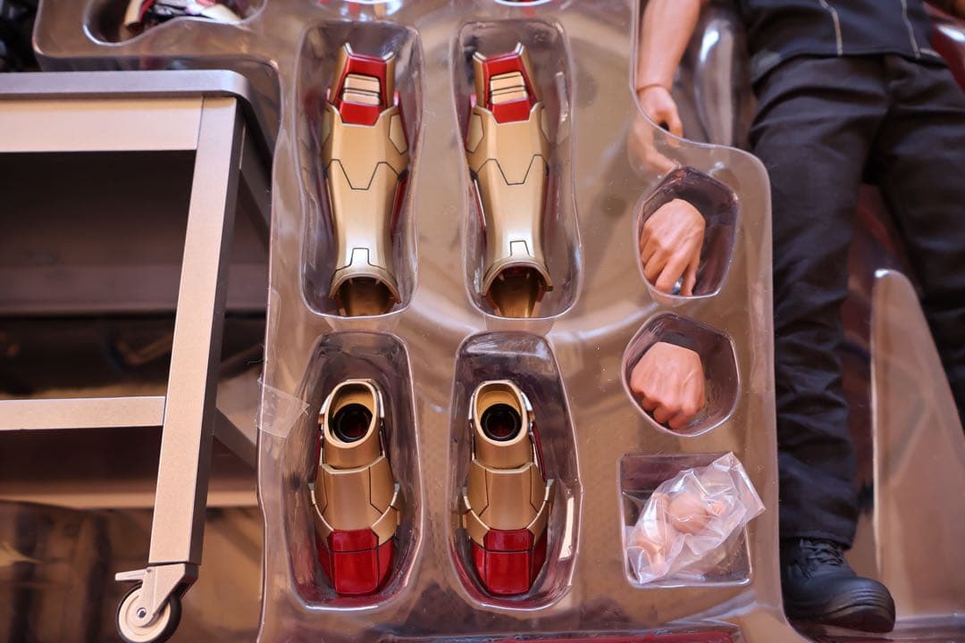 t*s様 ホットトイズ　『アイアンマン３』トニー・スターク（開発作業版）