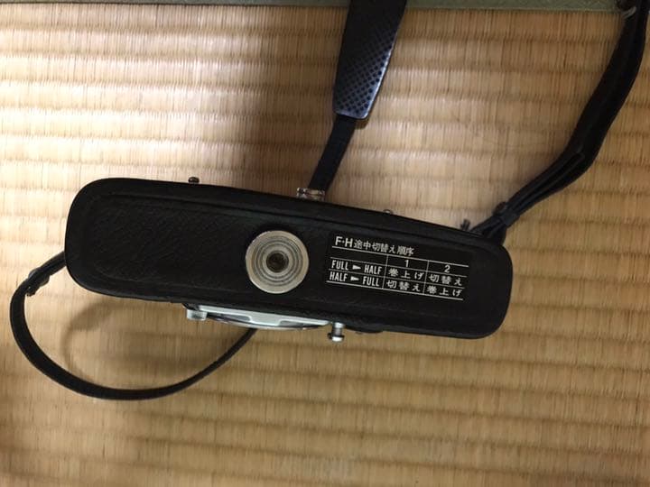 中古。レトロなカメラ。Konica。AUTOREX