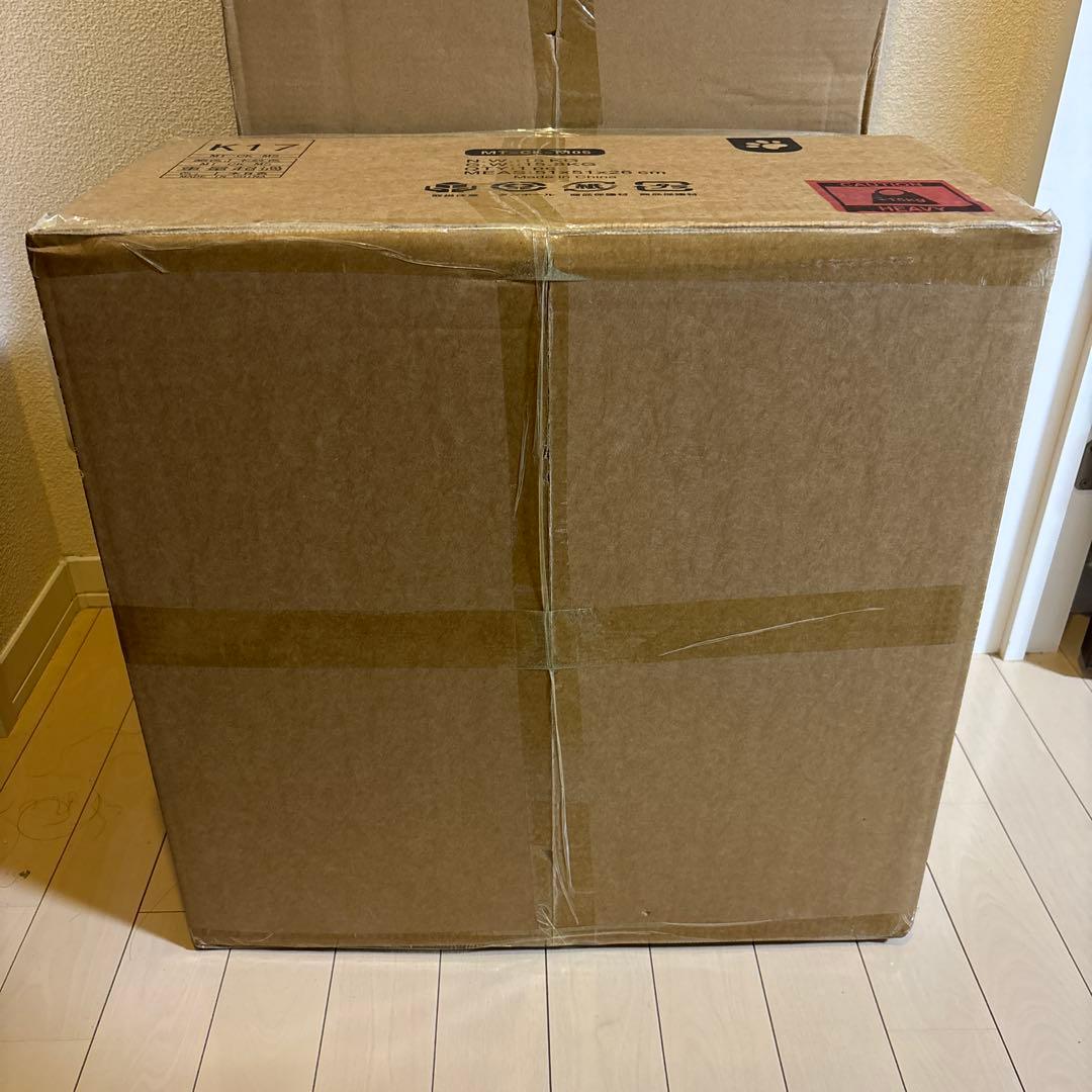 キャットタワー 木製 スリム 宇宙船 据え置き 厚さを増した板材 多頭飼い 爪研