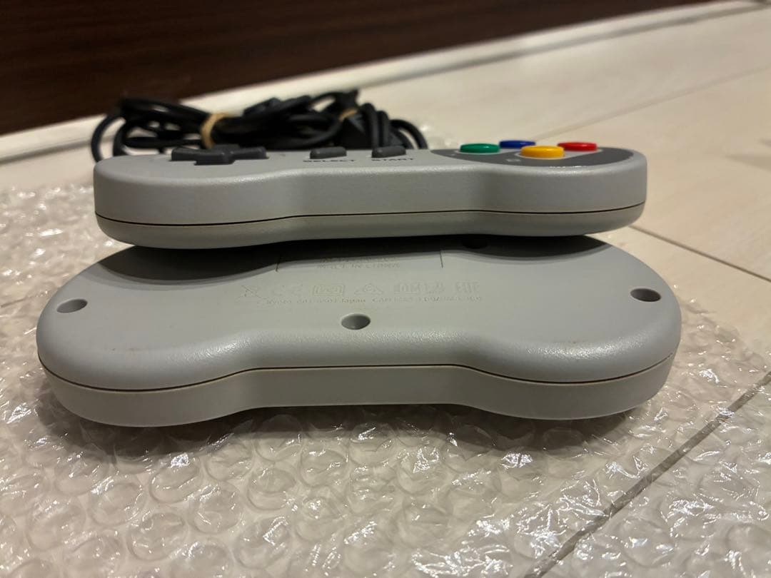 ニンテンドークラシックミニ スーパーファミコン　ケーブル・電源付き　すぐに遊べる