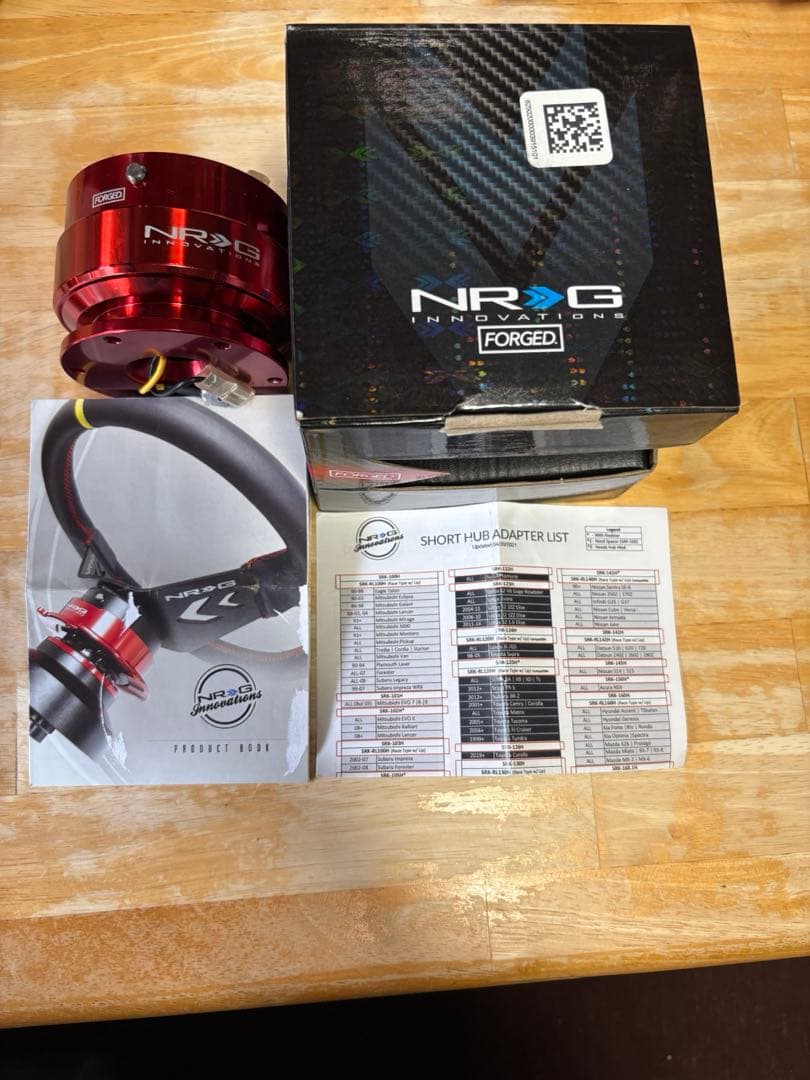 NRG ステアリングホイールハブアダプター レッド