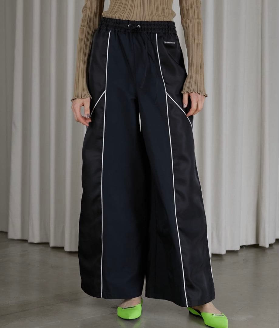 【未使用に近い美品】PRANK PROJECT サテントラックパンツ