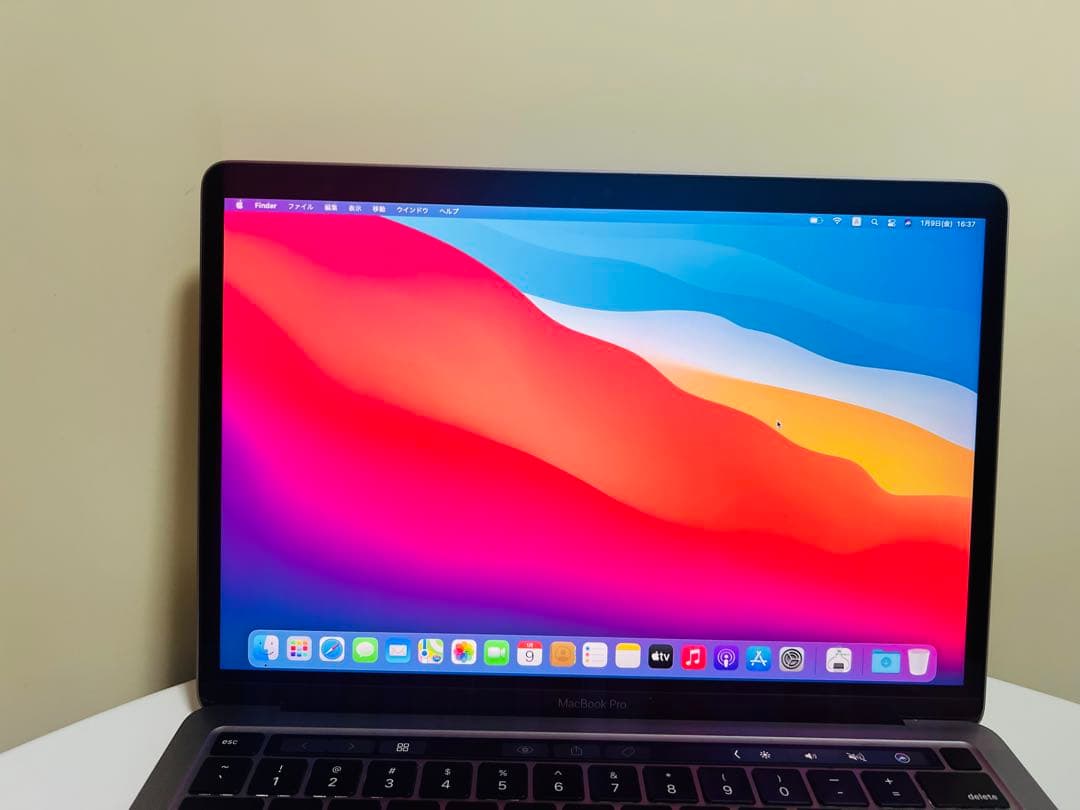 MacBook本体 Macbook Pro 2020 Core i7/16GB/1TB