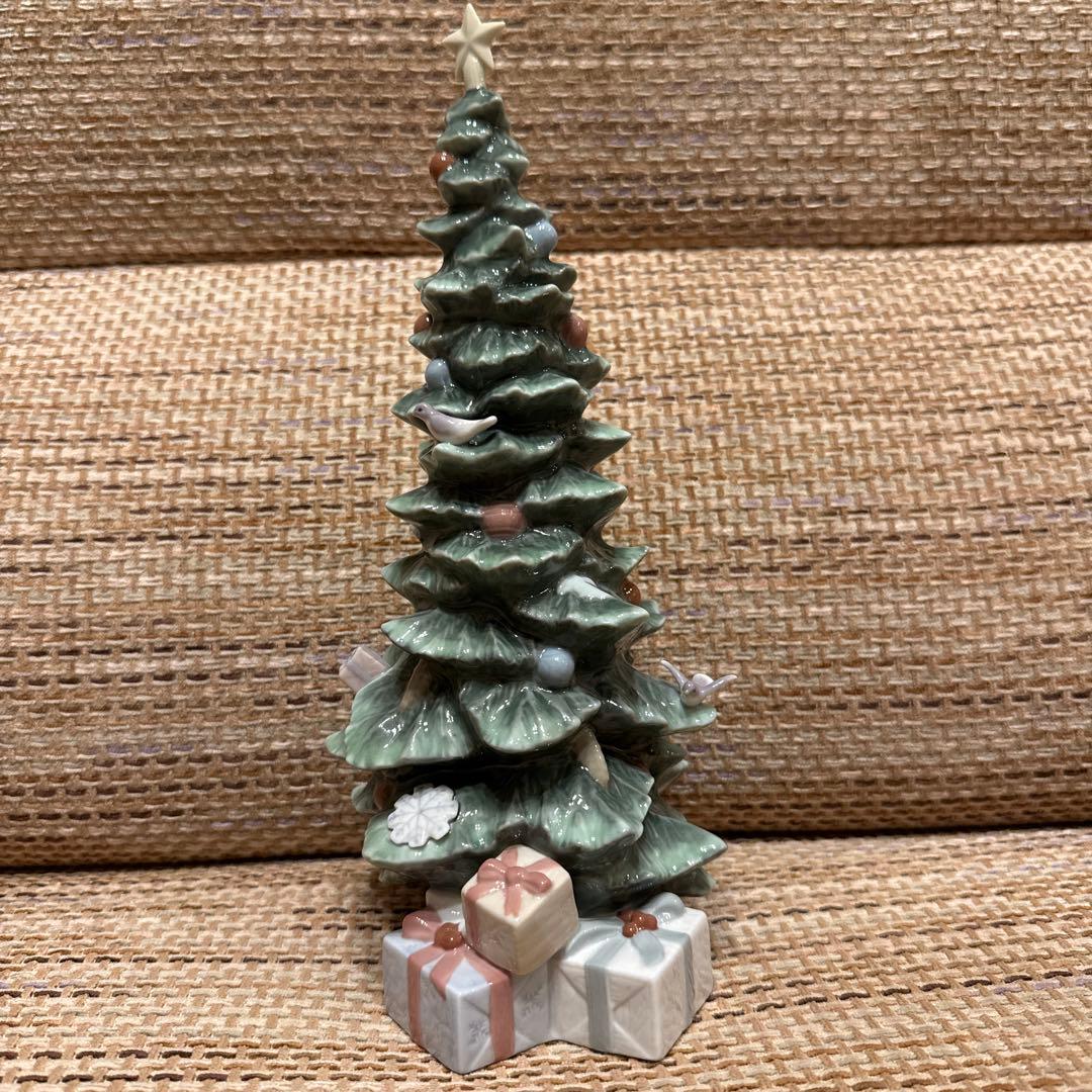 リヤドロ クリスマスの贈りもの クリスマスツリー