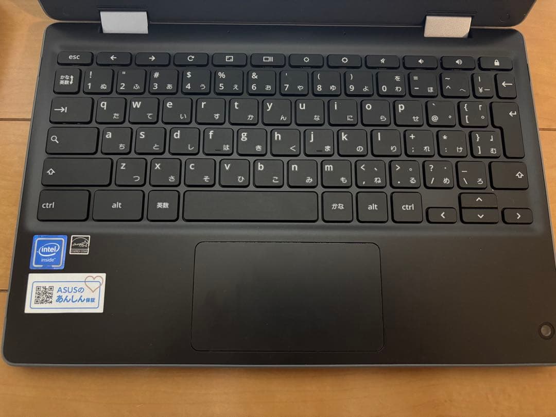 Chromebook本体 ASUS Chromebook C214M