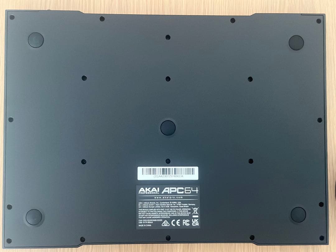 M*I様 Akai APC64 MIDIコントローラー