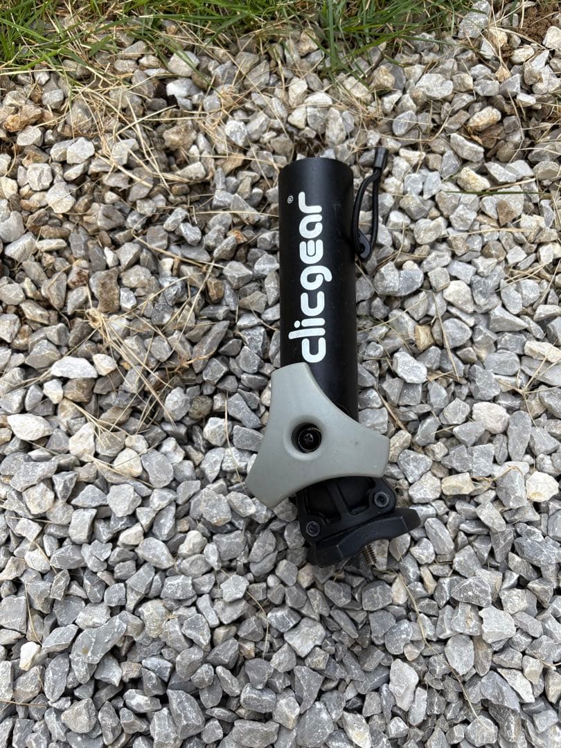 clicgear: ゴルフ手押しカート(折りたたみ式) 豪