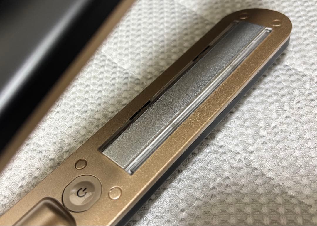 超美品　ケアプロ　超音波アイロン　CARE PRO ヘアアイロン BUI_01