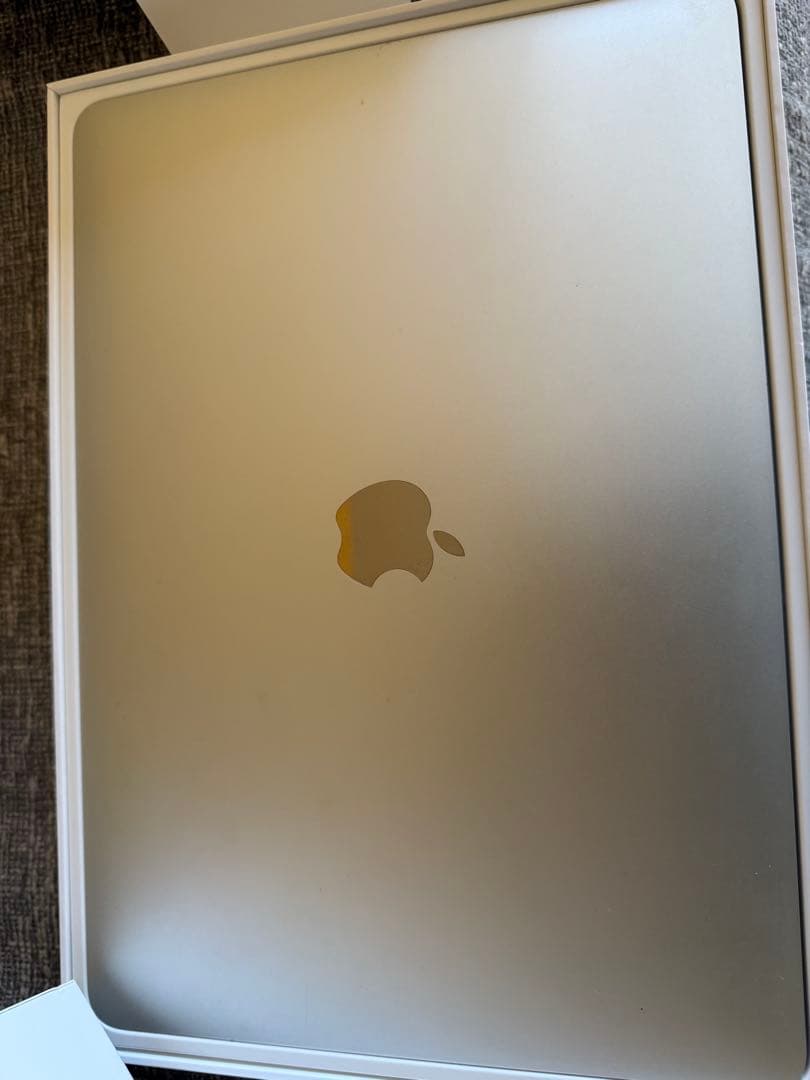 MacBook Pro 13インチ シルバー