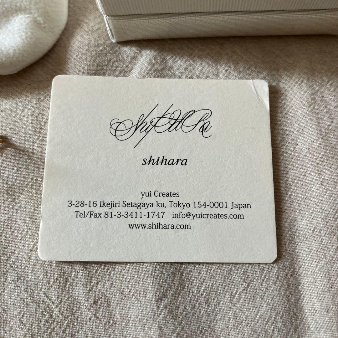 shihara 三角形ピアス 金メッキ