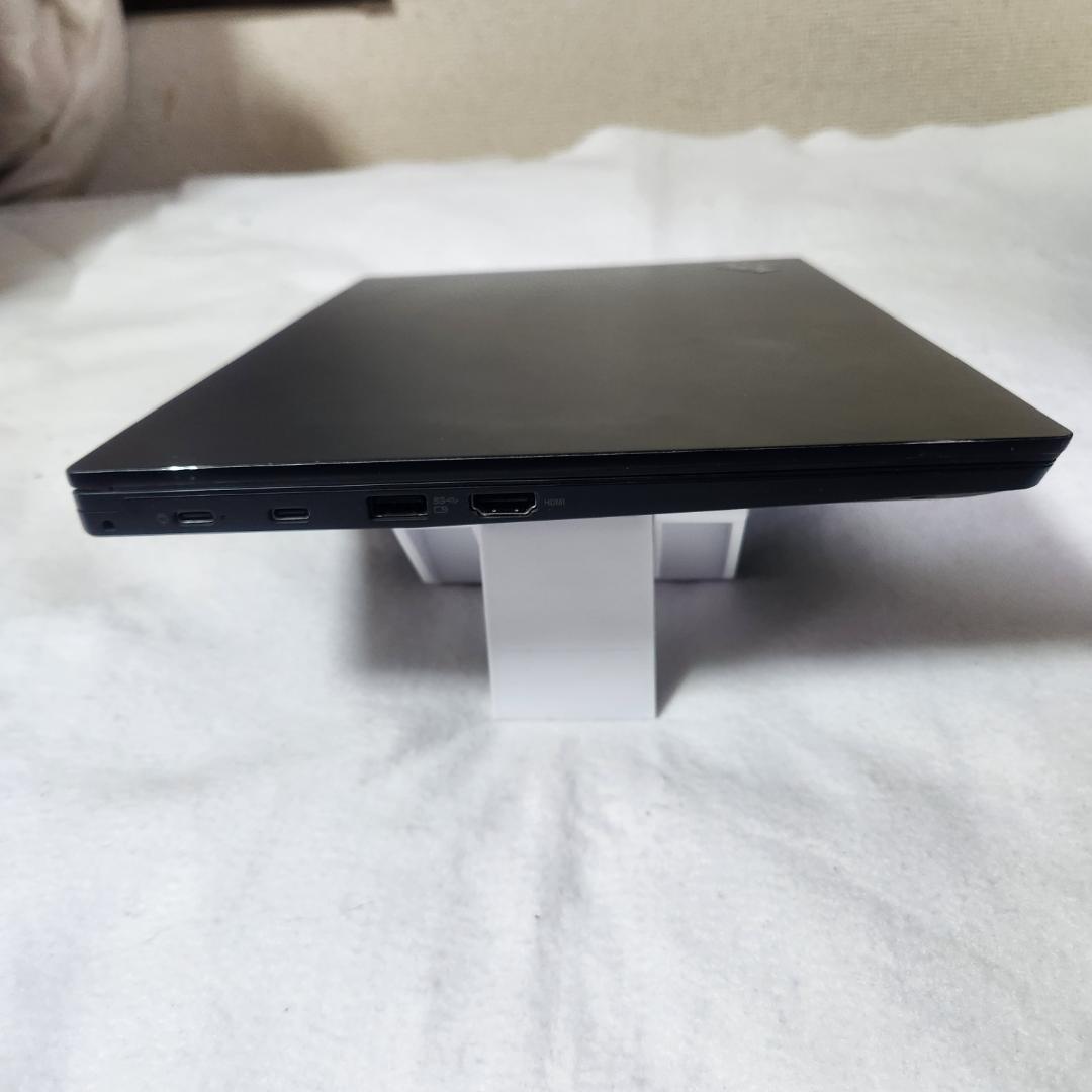 8世代i5✨️Office2024✨️Photoshop/Illustrator