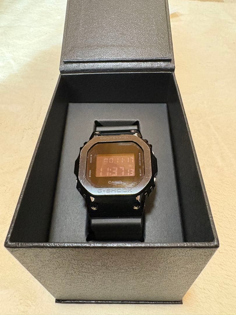 CASIO G-SHOCK「GM-5600UB-1JF」