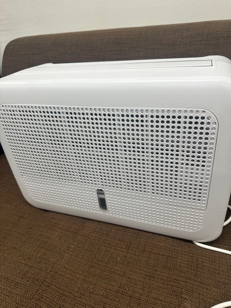 ⑧【美品】YAMAZEN 除湿機　YDC-G120（W）２３年製