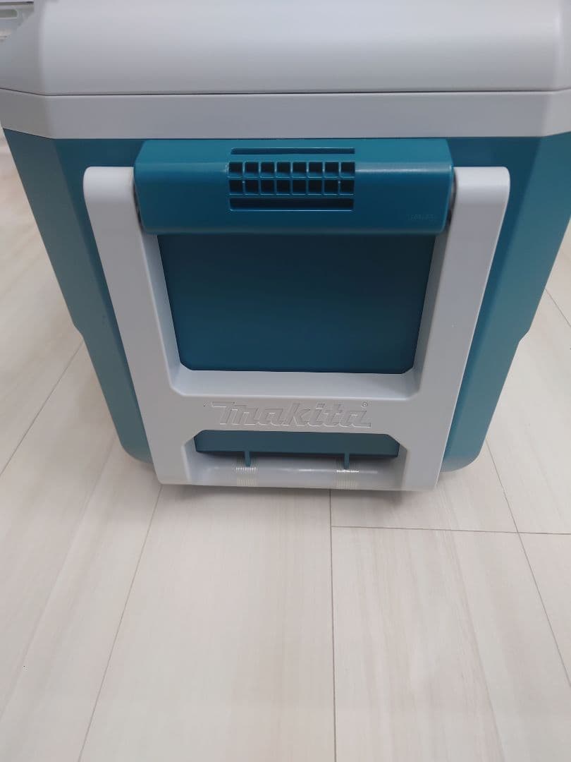 Makita ポータブル冷温庫