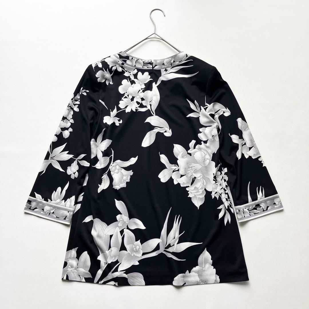 近年美品　レオナール　チュニック　カンカン　花柄　40