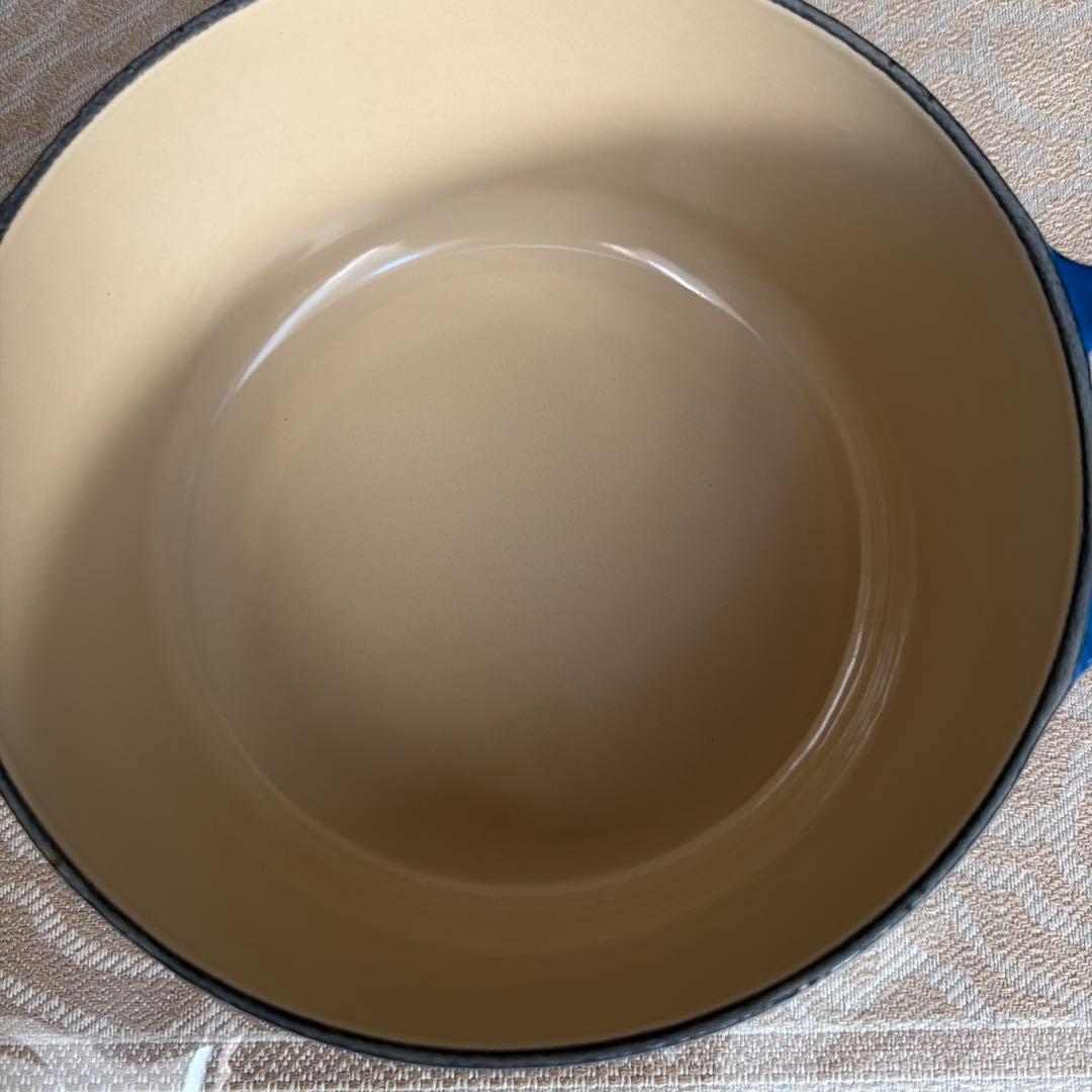 LE CREUSET ブルー 両手鍋18cm